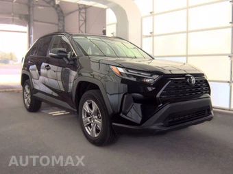 2025 Toyota RAV4 XLE - miniatura 4