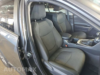 2025 Toyota RAV4 XLE – miniatura 14