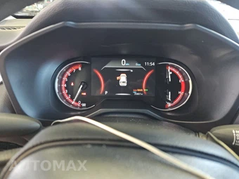 2025 Toyota RAV4 XLE – miniatura 18