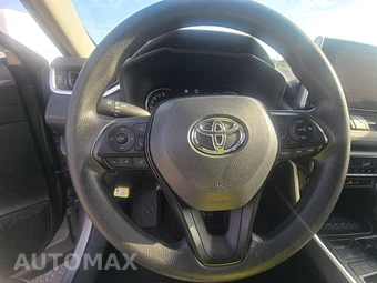 2025 Toyota RAV4 XLE - miniatura 10