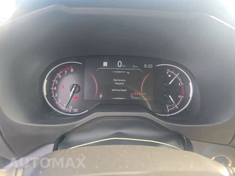 2025 Toyota RAV4 XLE - miniatura 12