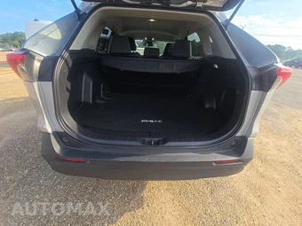 2025 Toyota RAV4 XLE - miniatura 17