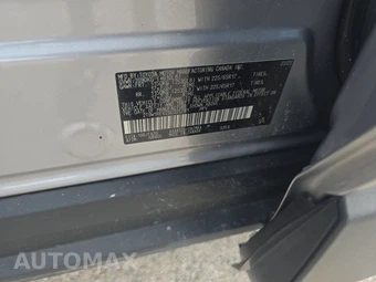 2025 Toyota RAV4 XLE – miniatura 15