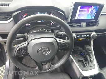 2025 Toyota RAV4 XLE - miniatura 11