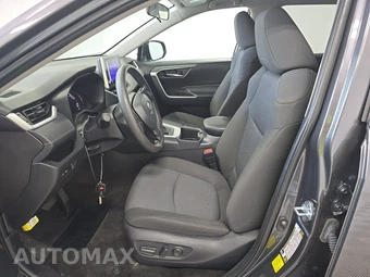2025 Toyota RAV4 XLE - miniatura 7