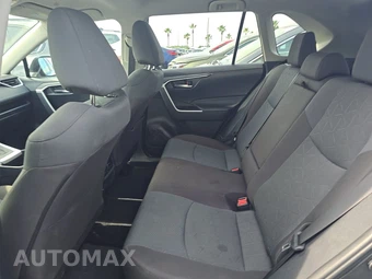2025 Toyota RAV4 XLE – miniatura 19