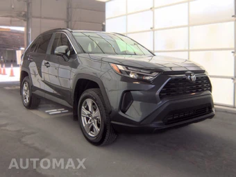 2025 Toyota RAV4 XLE - miniatura 3