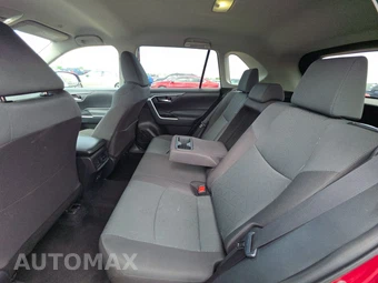 2025 Toyota RAV4 XLE – miniatura 13