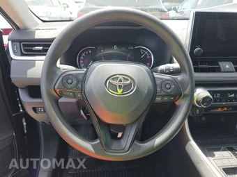 2025 Toyota RAV4 XLE - miniatura 10