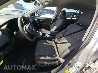 2025 Toyota RAV4 XLE - miniatura 13