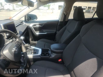 2025 Toyota RAV4 XLE - miniatura 12