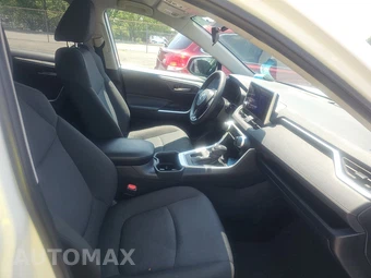 2025 Toyota RAV4 XLE - miniatura 13