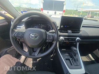 2025 Toyota RAV4 XLE - miniatura 11
