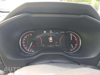 2025 Toyota RAV4 XLE - miniatura 6