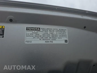 2025 Toyota RAV4 XLE – miniatura 20