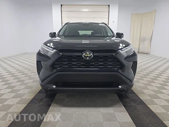 2025 Toyota RAV4 XLE - miniatura 2