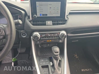 2025 Toyota RAV4 XLE - miniatura 11