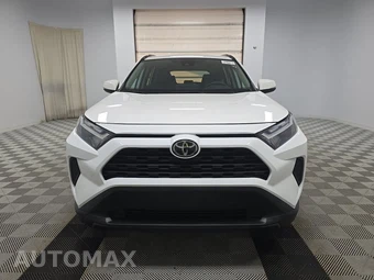 2025 Toyota RAV4 XLE - miniatura 2
