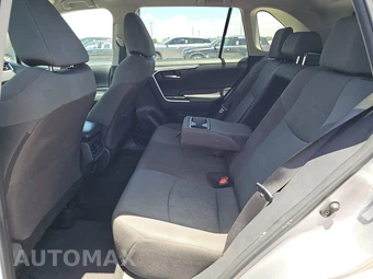 2025 Toyota RAV4 XLE - miniatura 19
