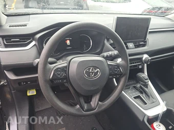 2025 Toyota RAV4 XLE – miniatura 15