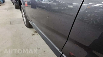 2025 Toyota RAV4 XLE – miniatura 26