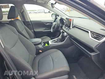 2025 Toyota RAV4 XLE – miniatura 14