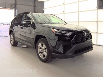 2025 Toyota RAV4 XLE – miniatura 4