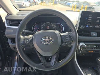 2025 Toyota RAV4 XLE – miniatura 16