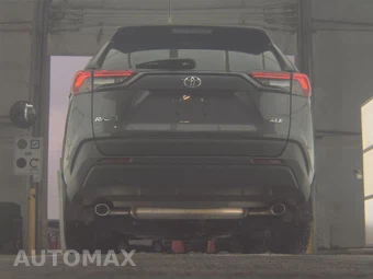 2025 Toyota RAV4 XLE – miniatura 7
