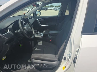 2025 Toyota RAV4 XLE - miniatura 13