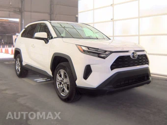 2025 Toyota RAV4 XLE - miniatura 4
