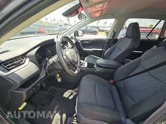 2025 Toyota RAV4 XLE - miniatura 13