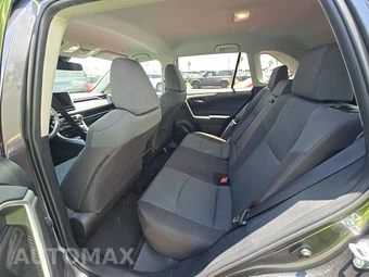 2025 Toyota RAV4 XLE - miniatura 19