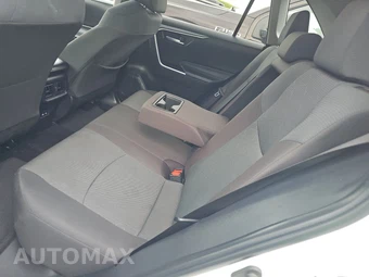 2025 Toyota RAV4 XLE - miniatura 19