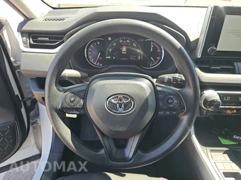 2025 Toyota RAV4 XLE - miniatura 16