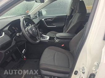 2025 Toyota RAV4 XLE – miniatura 13