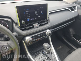 2025 Toyota RAV4 XLE - miniatura 17