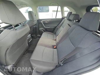 2025 Toyota RAV4 XLE – miniatura 13