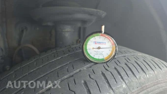 2025 Toyota RAV4 XLE – miniatura 20