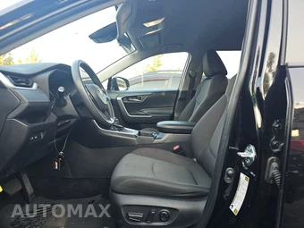 2025 Toyota RAV4 XLE - miniatura 13