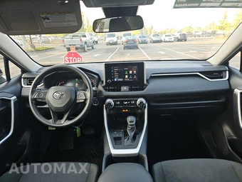 2025 Toyota RAV4 XLE - miniatura 17
