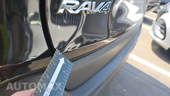2025 Toyota RAV4 XLE - miniatura 33