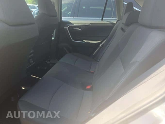 2025 Toyota RAV4 XLE - miniatura 13