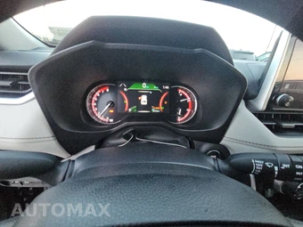 2025 Toyota RAV4 XLE - miniatura 12