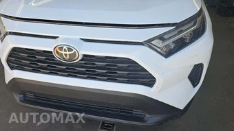 2025 Toyota RAV4 XLE – miniatura 18
