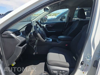 2025 Toyota RAV4 XLE – miniatura 7