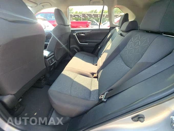 2025 Toyota RAV4 XLE - miniatura 19