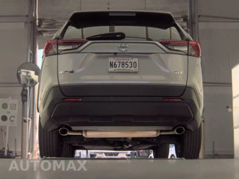2025 Toyota RAV4 XLE - miniatura 7