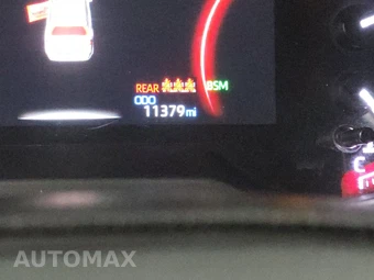 2025 Toyota RAV4 XLE - miniatura 12
