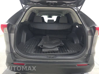 2025 Toyota RAV4 XLE - miniatura 16